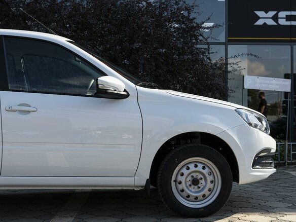2026 Lada (ВАЗ) Granta I Рестайлинг, белый, 1068000 рублей - вид 8