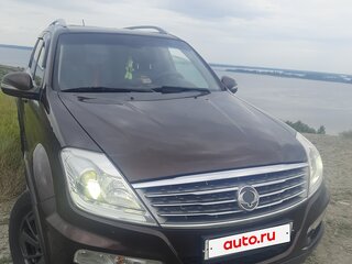 2013 SsangYong Rexton III, коричневый, 1600000 рублей, вид 3