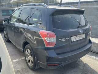2015 Subaru Forester IV, серый, 1500000 рублей, вид 4