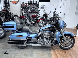 2011 Harley-Davidson Electra Glide, голубой, 1299000 рублей, вид 2