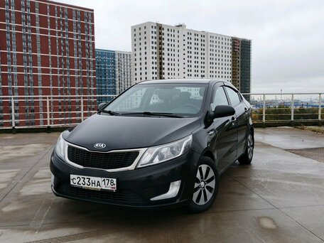 2015 Kia Rio 6-speed III, чёрный, 840000 рублей, вид 1