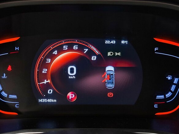 2022 Geely Coolray I, серебристый, 1299000 рублей - вид 13