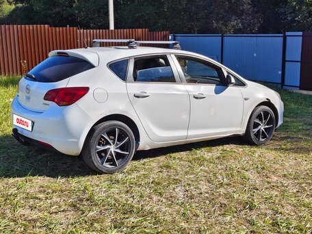 2011 Opel Astra J, белый, 500000 рублей, вид 3