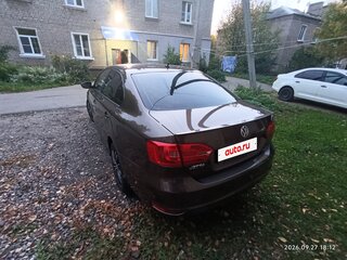 2012 Volkswagen Jetta VI, коричневый, 990000 рублей, вид 4