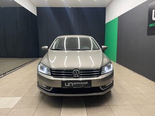 2012 Volkswagen Passat B7, бежевый, 890000 рублей, вид 2