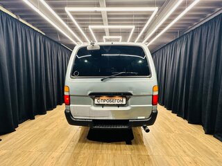 2001 Toyota HiAce H100, зелёный, 659000 рублей, вид 5