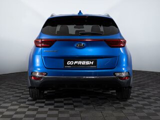 2018 Kia Sportage IV Рестайлинг, синий, 1930000 рублей, вид 4