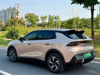 2026 Changan Qiyuan Q05 40.3 kWh II, серебристый, 1663033 рублей, вид 4