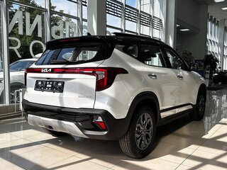 2026 Kia Seltos I Рестайлинг, белый, 2720000 рублей, вид 5