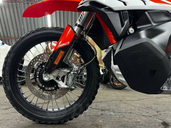 2020 KTM 790 Adventure, белый, 1030000 рублей - вид 18
