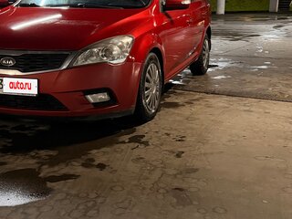 2011 Kia Ceed I Рестайлинг, красный, 560000 рублей, вид 3