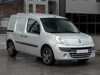 2013 Renault Kangoo II Рестайлинг, серебристый, 650000 рублей, вид 3