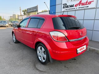 2006 Opel Astra H, красный, 400000 рублей, вид 4