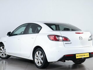 2011 Mazda 3 II (BL) Рестайлинг, белый, 899000 рублей, вид 4