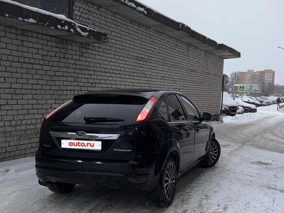 2008 Ford Focus II Рестайлинг, чёрный, 430000 рублей - вид 9