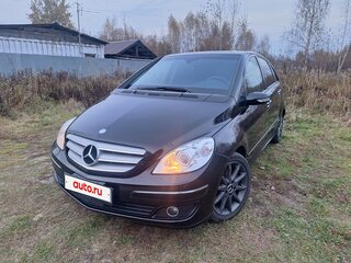 2006 Mercedes-Benz B-Класс 200 I (W245), чёрный, 700000 рублей, вид 1