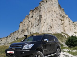 2013 Chevrolet TrailBlazer II, чёрный, 1999999 рублей, вид 2