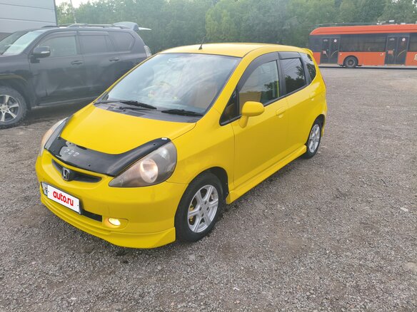 2002 Honda Fit I, жёлтый - вид 2