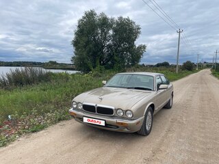 1999 Jaguar XJ II (X308), золотистый, 1200000 рублей, вид 1