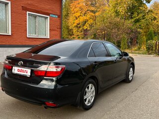 2016 Toyota Camry VII (XV50) Рестайлинг, серый, 2280000 рублей, вид 4