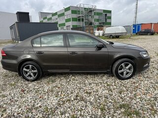 2013 Volkswagen Passat B7, коричневый, 800000 рублей, вид 2