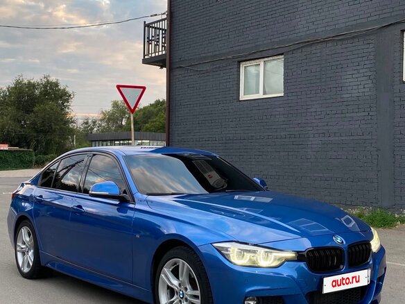 2017 BMW 3 серии 330i xDrive VI (F3x) Рестайлинг, синий - вид 1