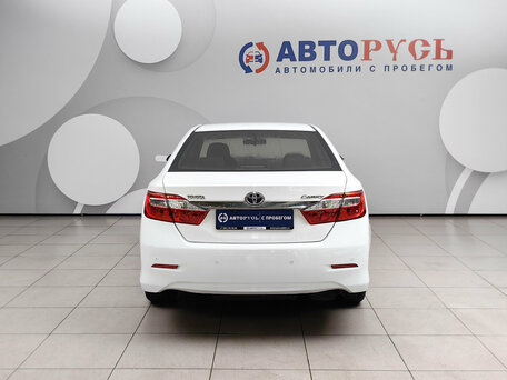 2014 Toyota Camry VII (XV50), белый, 1319000 рублей, вид 4