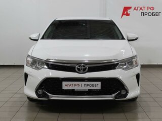 2016 Toyota Camry VII (XV50) Рестайлинг, белый, 1990000 рублей, вид 2