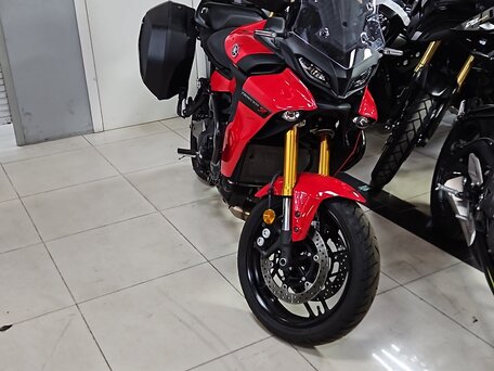 2022 Yamaha Tracer 9, красный, 1650000 рублей, вид 3