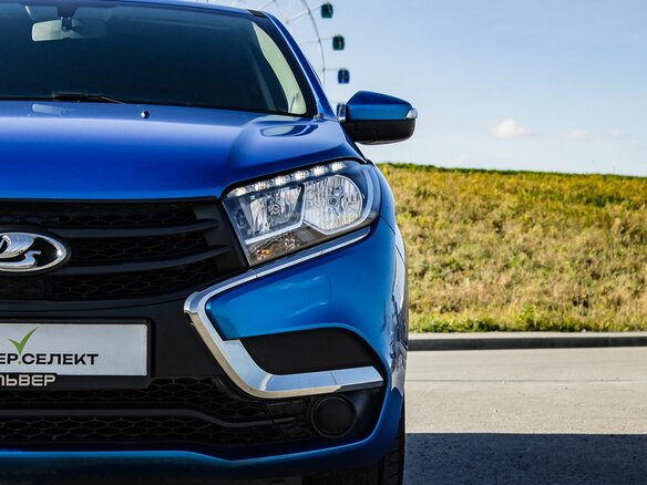 2020 Lada (ВАЗ) XRAY I, синий, 920000 рублей - вид 9