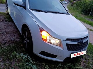 2011 Chevrolet Cruze I, белый, 560000 рублей, вид 3