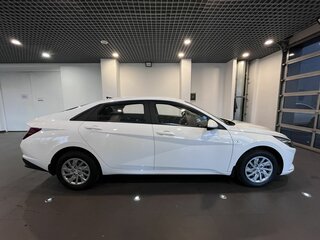 2022 Hyundai Elantra VII (CN7), белый, 1990000 рублей, вид 2