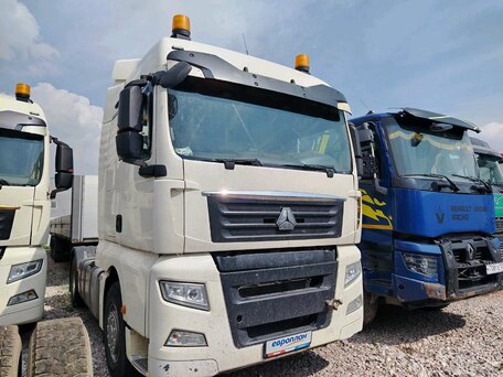 2022 Sinotruk Sitrak C7H, белый, 3128000 рублей, вид 2