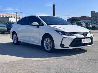 2023 Toyota Corolla Sporty XII (E210) Рестайлинг, белый, 1450000 рублей, вид 3
