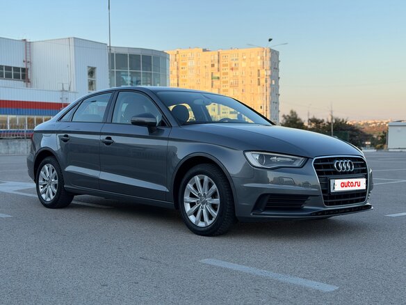 2015 Audi A3 III (8V), серый, 1797000 рублей - вид 2