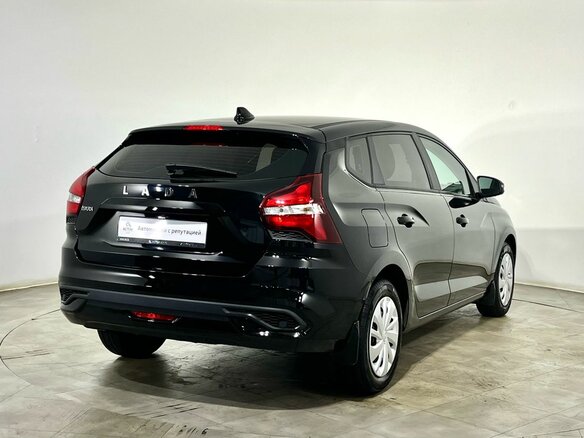 2026 Lada (ВАЗ) Iskra SW, чёрный, 1350000 рублей - вид 3