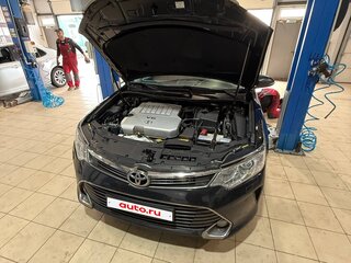 2015 Toyota Camry VII (XV50) Рестайлинг, чёрный, 2390000 рублей, вид 4