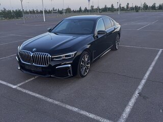 2021 BMW 7 серии 740d xDrive VI (G11/G12) Рестайлинг, чёрный, 7100000 рублей, вид 1