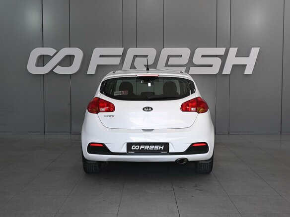 2015 Kia Ceed II, белый, 1369000 рублей - вид 3