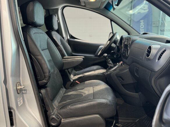 2013 Peugeot Partner II Рестайлинг, серебристый, 795000 рублей - вид 14