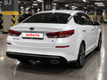 2019 Kia Optima IV Рестайлинг, белый, 1899000 рублей - вид 3