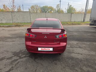 2013 Mitsubishi Lancer X Рестайлинг, красный, 900000 рублей, вид 4