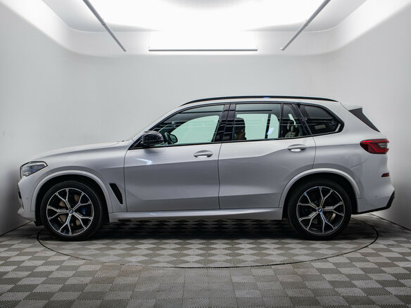2018 BMW X5 30d IV (G05/G18), белый - вид 1