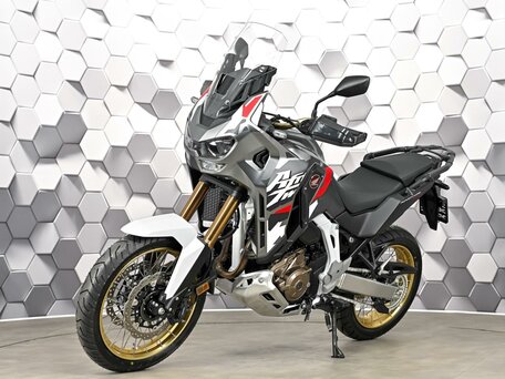2026 Honda CRF 1100L Africa Twin, серый, 2299000 рублей, вид 2