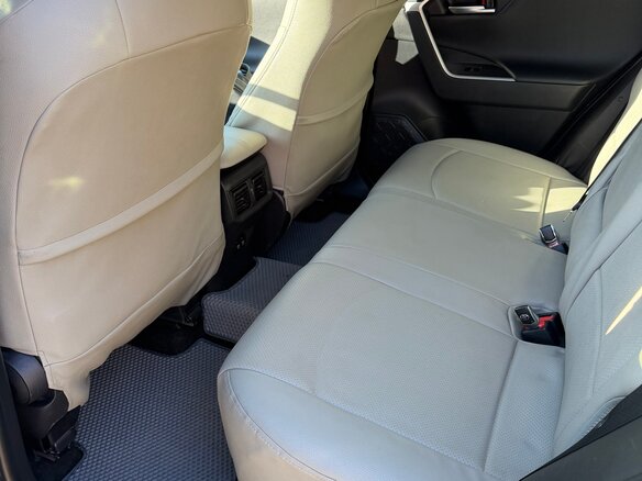 2019 Toyota RAV4 V (XA50), серый, 3000050 рублей - вид 24