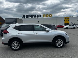 2019 Nissan X-Trail III Рестайлинг, серебристый, 2050000 рублей, вид 4