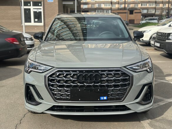 2026 Audi Q3 35 TFSI II (F3), серый, 3799000 рублей