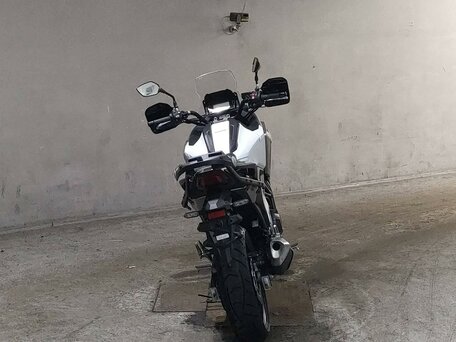 2023 Honda NC 750X, белый, 1077000 рублей, вид 4