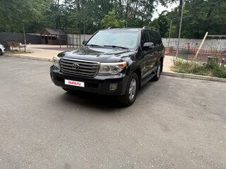 2013 Toyota Land Cruiser 200 Series Рестайлинг 1, чёрный, 3290000 рублей, вид 2