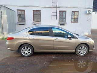 2013 Peugeot 408 I, бежевый, 520000 рублей, вид 2